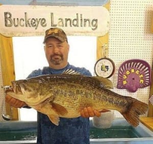 LAKE HUB - MICHAEL RICHARD BASS