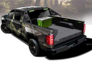 2015-sema-chevrolet-silverado-realtree-bonecollector-059-1200
